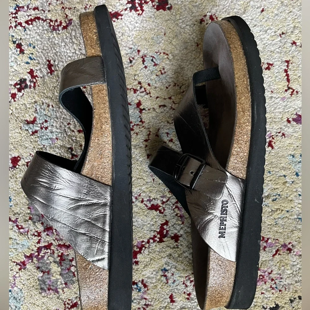 Mephisto women’s Helen gray thong sandal 38 US 8 - Picture 3 of 5